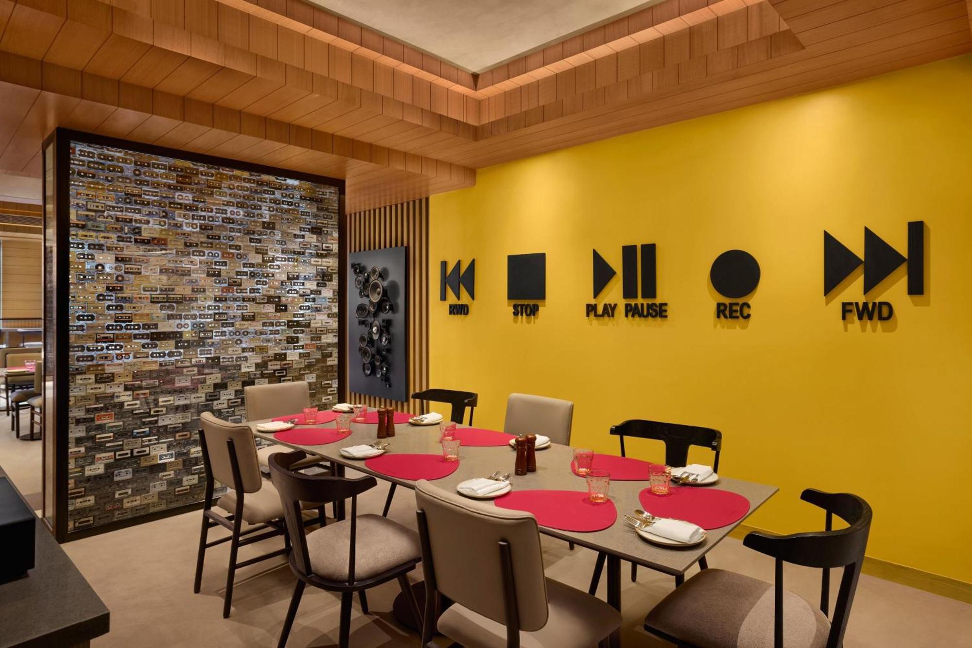 Moxy Mumbai Andheri West Exterior photo