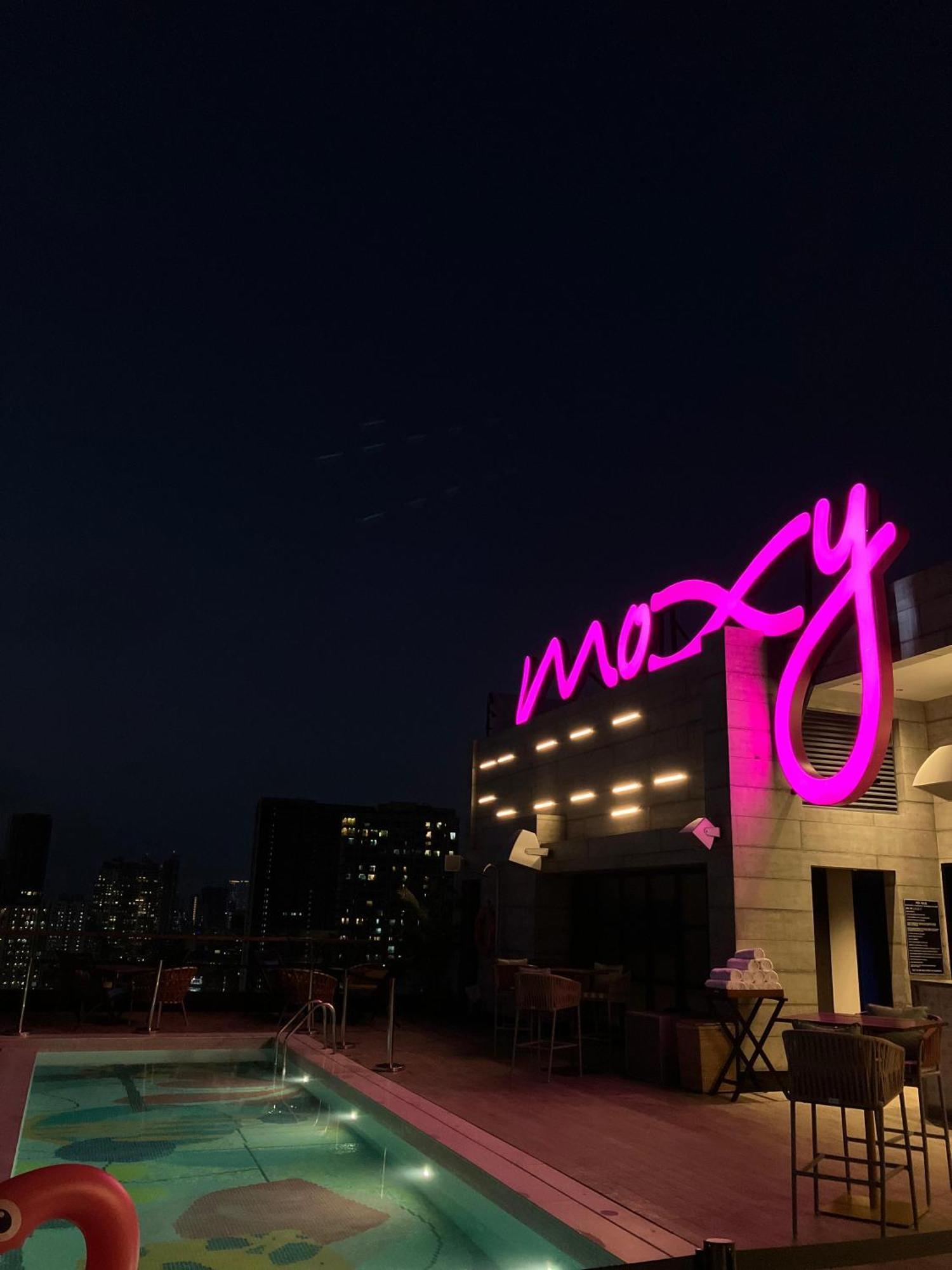 Moxy Mumbai Andheri West Exterior photo