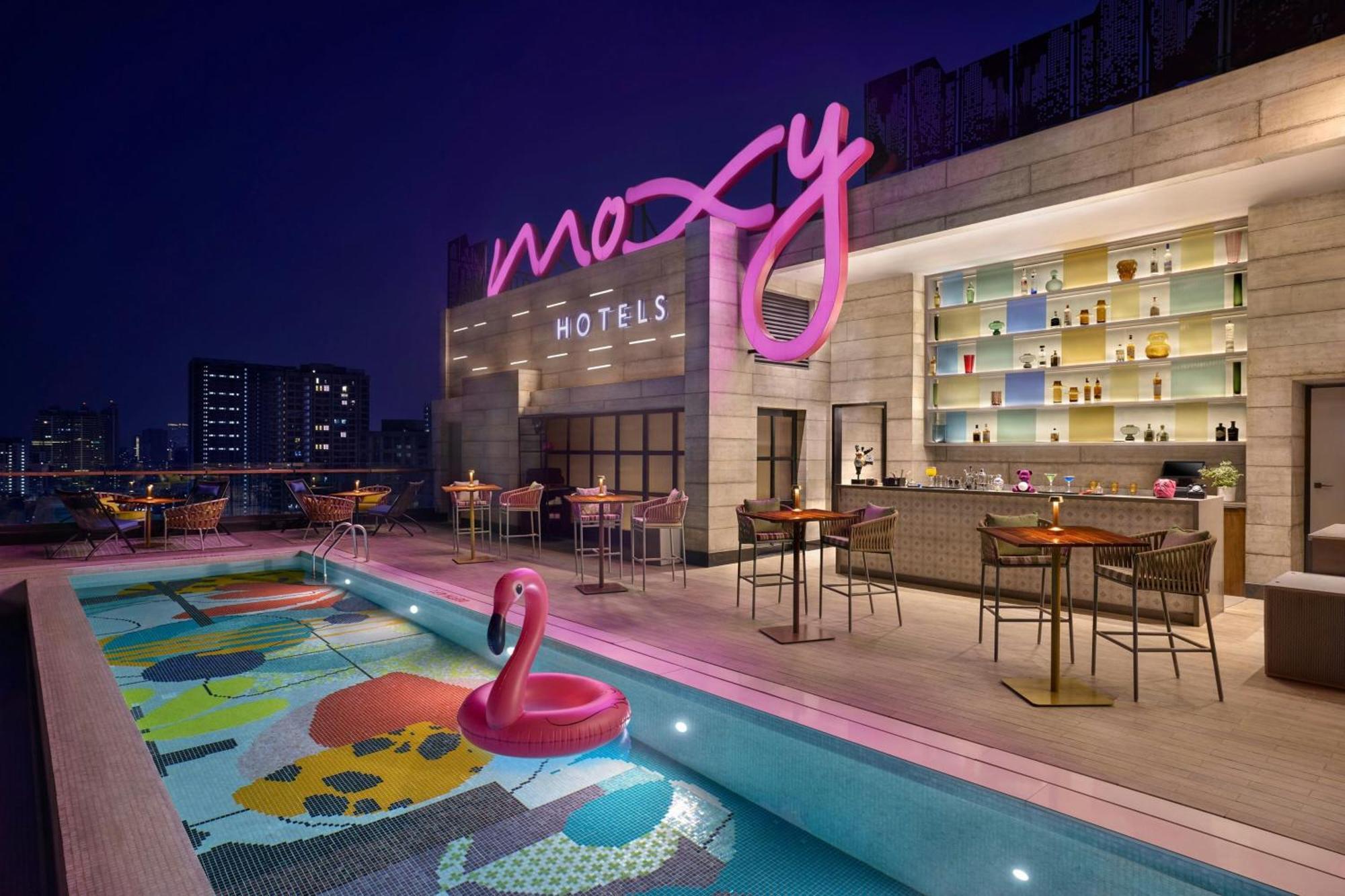 Moxy Mumbai Andheri West Exterior photo